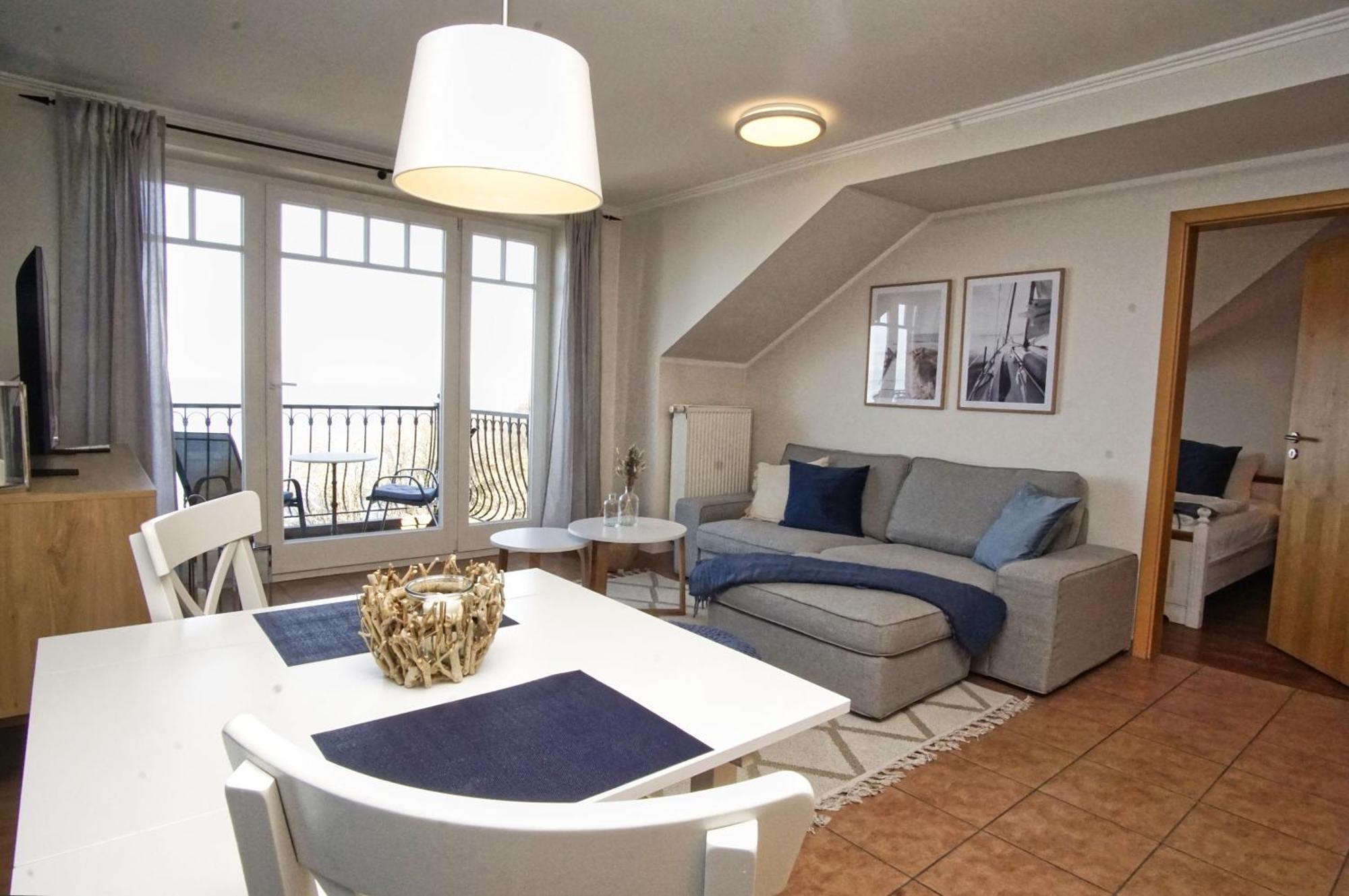 Ferienwohnung Mit Traumhaftem Meerblick - Haus Am Meer Fewo 11 Lohme Exterior foto